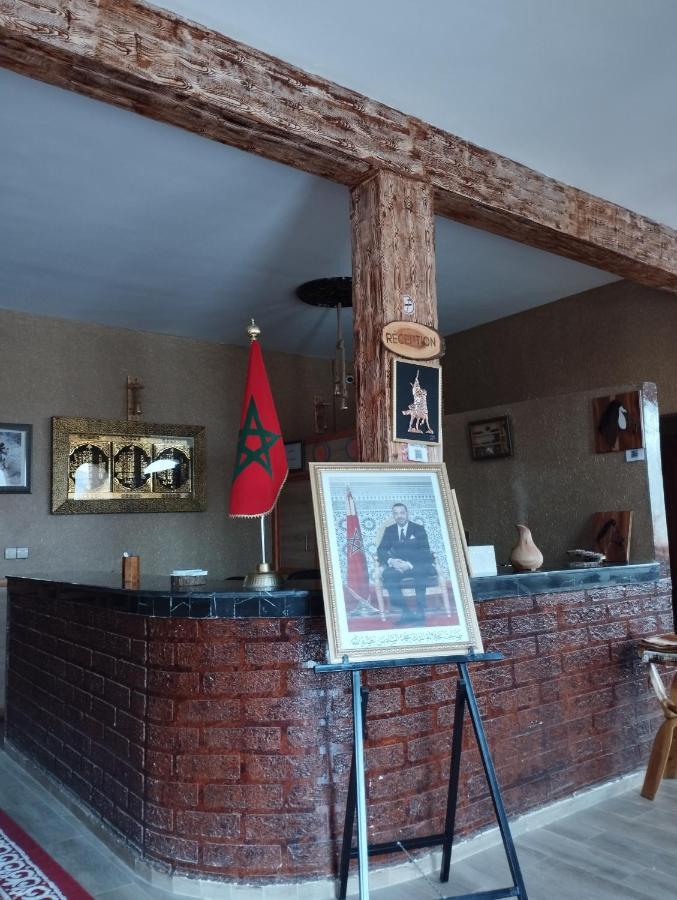 Ostello Dar Al Qanass Imane Midelt Esterno foto