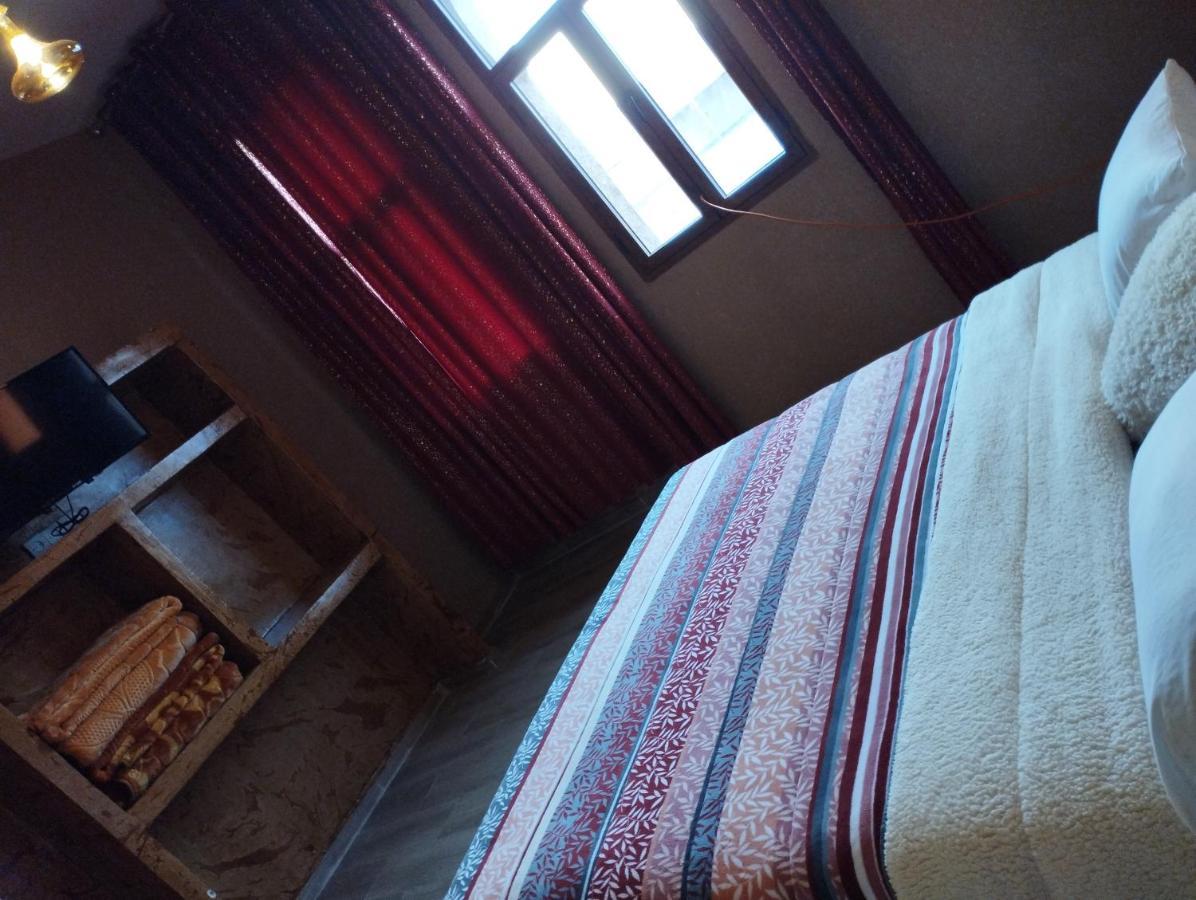 Ostello Dar Al Qanass Imane Midelt Esterno foto